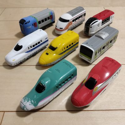 ダイソー【プチ電車シリーズ】格安で買える電車のおもちゃ(新幹線